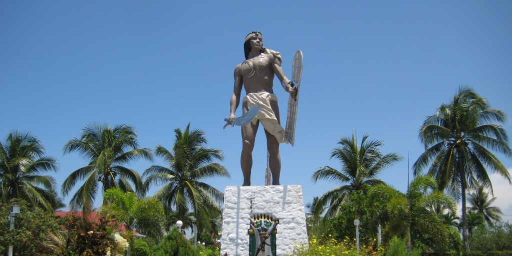 Lapu-Lapu statue - Mactan Island -