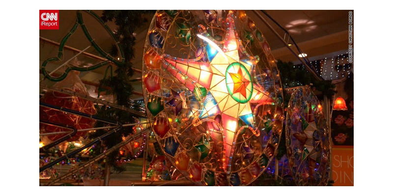 2012年にCNNがレポートしたフィリピンのクリスマスについての記事で使用されていたクリスマスランタン(Parol）の写真です。